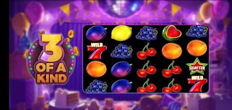 Multiple Colour Slot Game Screenshot 1