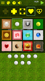 Marble Solitaire Puzzle Screenshot 2