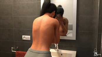 BORED WIFE - DEMO Screenshot 6